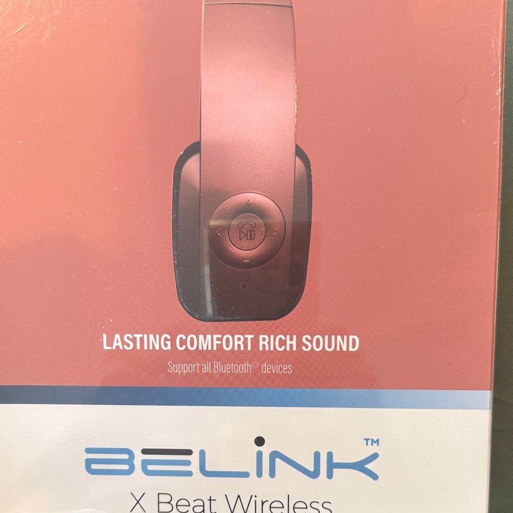 Belink X Beat Wireless Headphones - Sleek Pink Design